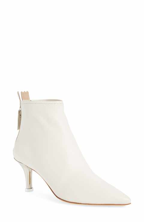 spring summer 2018 trends: the white bootie - Styling Fabulous